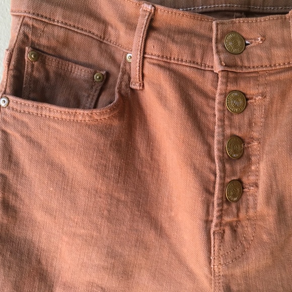 MOTHER The Pixi Insider Ankle Fray Jeans - Picture 4 of 9